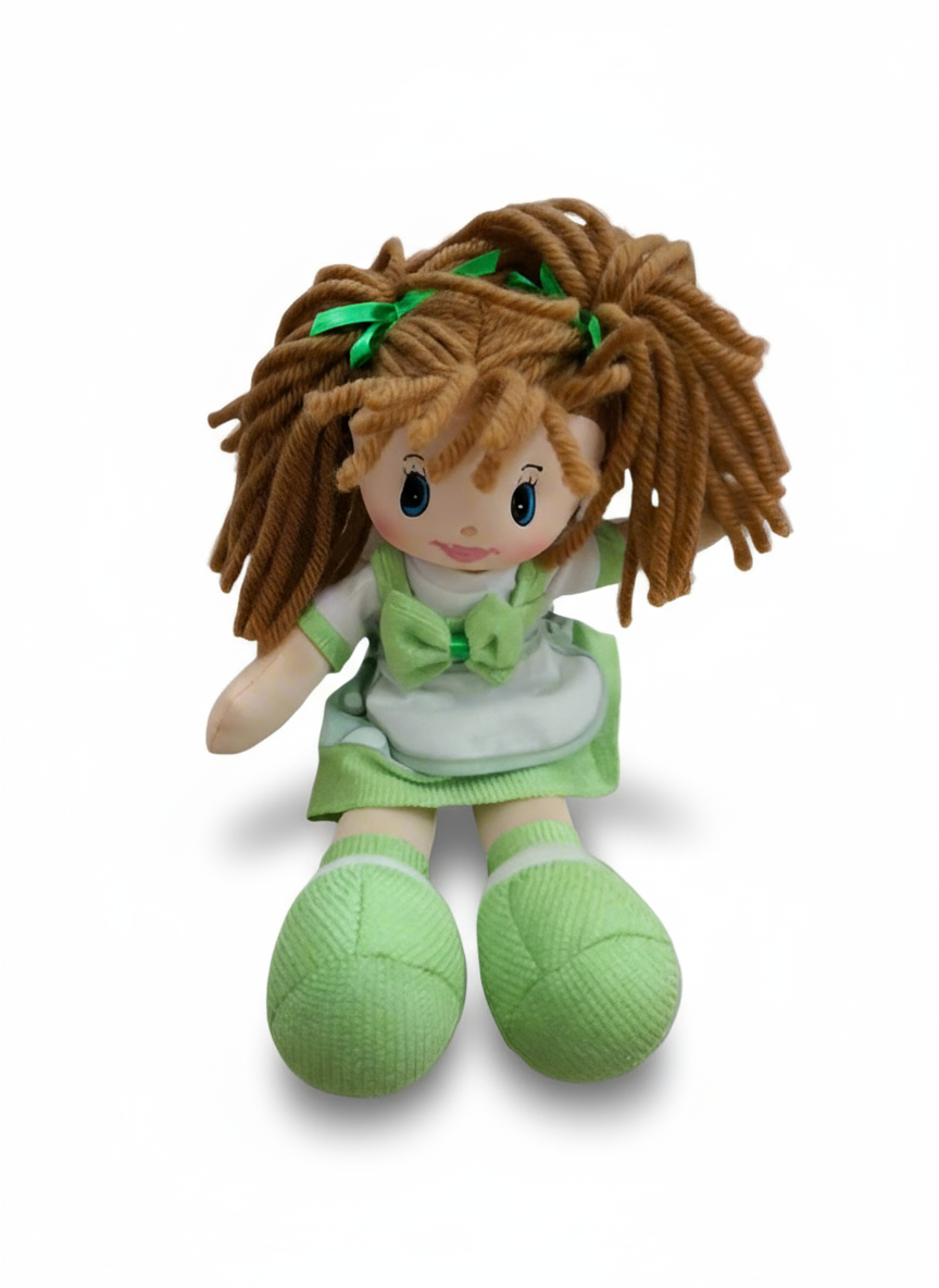 Bambola da ricamare verde