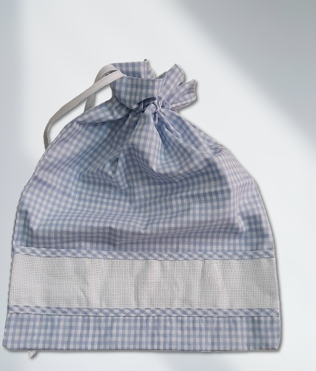 Sacchetto asilo da ricamare azzurro