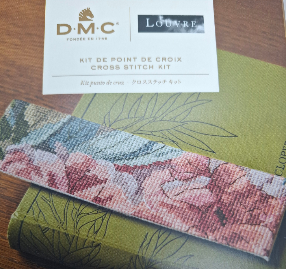 Segnalibro punto croce peonie