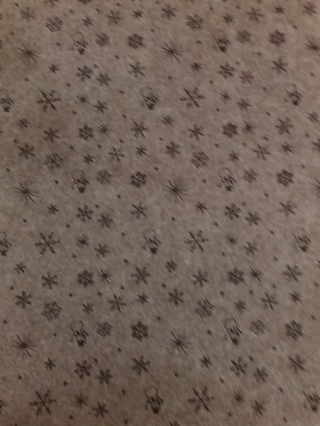 Foglio Pannolenci pupazzo di neve tortora 