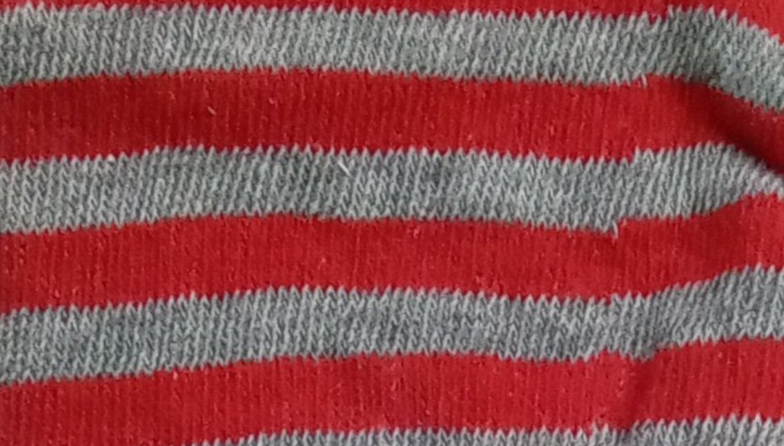 Tubolare grigio e rosso 