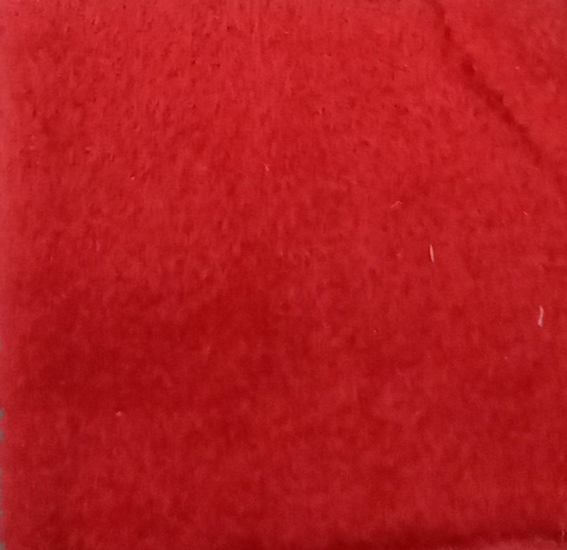 Tubolare rosso peloso